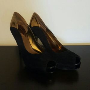 GUESS black and gold high heels